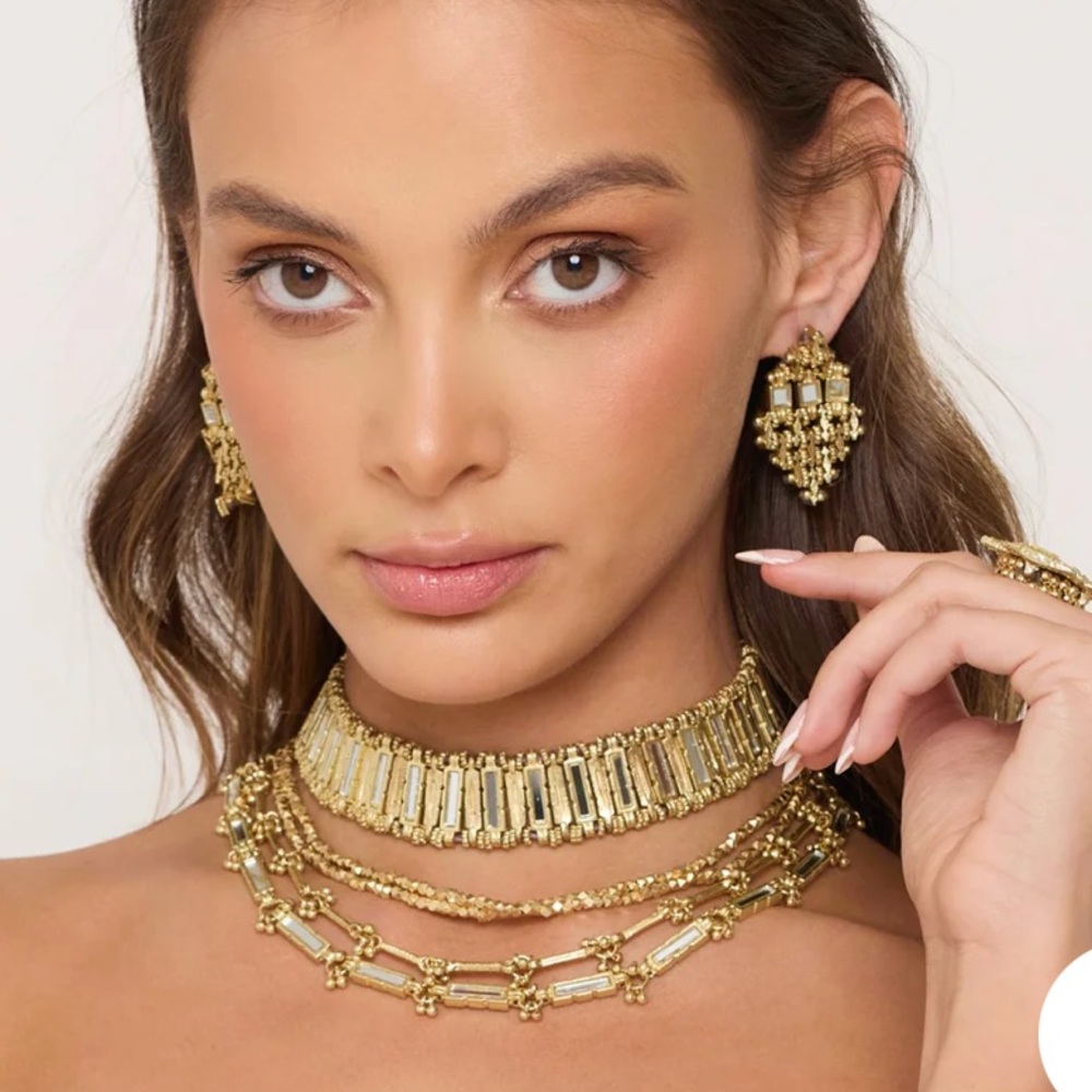 House of Tuhina Inayat Choker